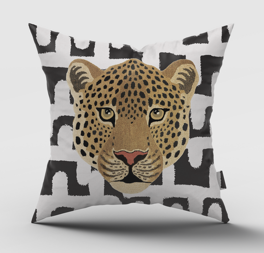 Leopard Nala Black Cushion Cover